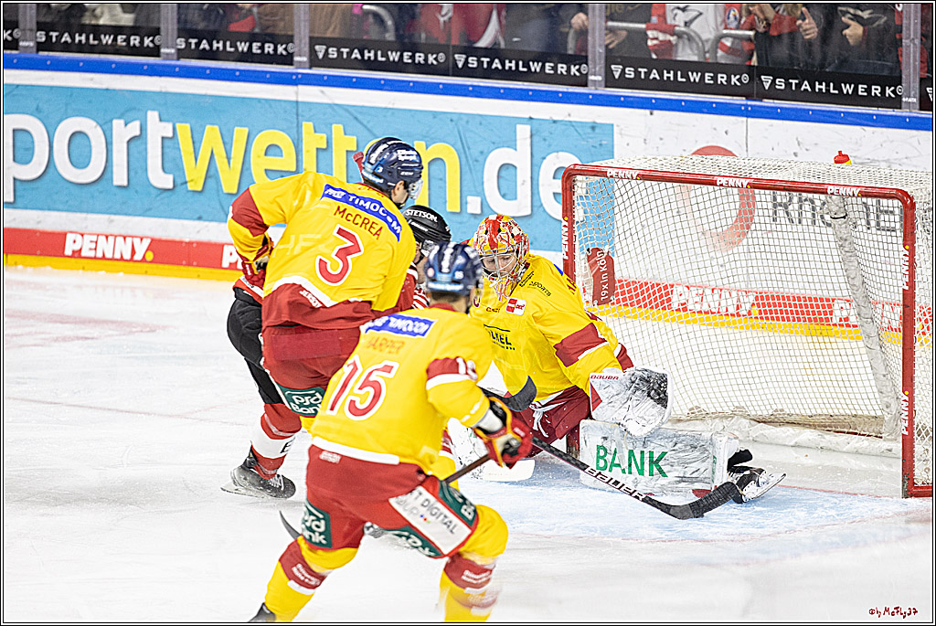 PENNY DEL;  Koelner Haie - Duesseldorfer EG; Koeln, 02.01.2023